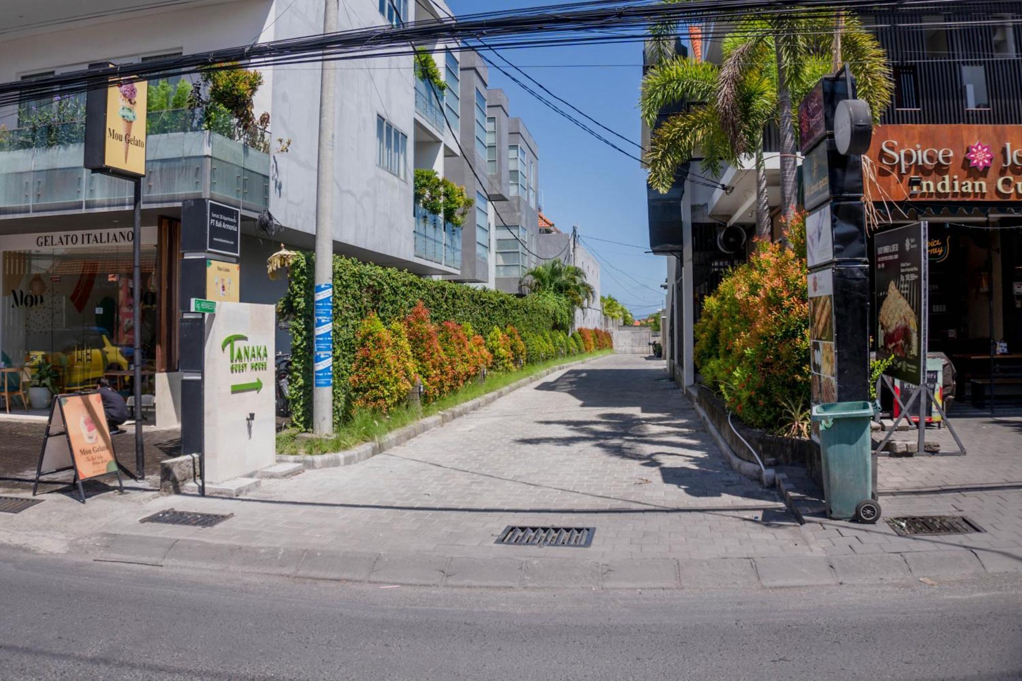 Tanaka Canggu Guesthouse Dış mekan fotoğraf